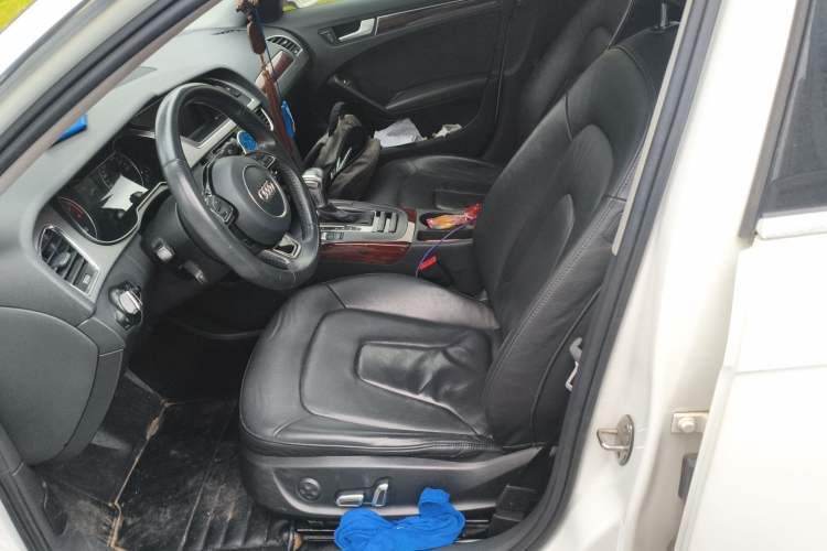Used Audi A4L 2015 35 TFSI Automatic Comfort Model Left Front Seat