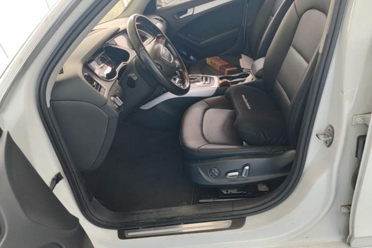 Used Audi A4L 2015 30 TFSI Automatic Comfort Model Left Front Seat