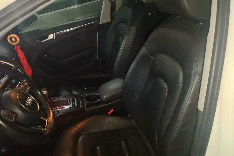 Used Audi A4L 2015 35 TFSI Automatic Comfort Model Left Front Seat