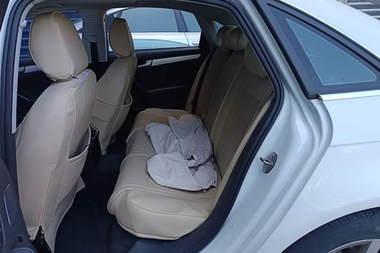 Used Audi A4L 2015 35 TFSI Automatic Standard Model Left Rear Seat