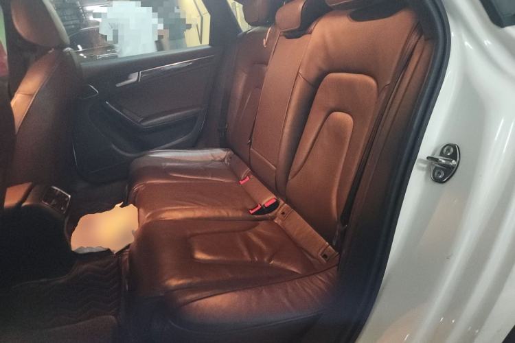 Used Audi A4L 2015 35 TFSI Automatic Comfort Model Left Rear Seat