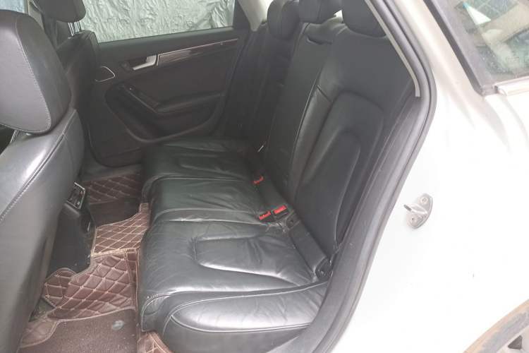 Used Audi A4L 2015 35 TFSI Automatic Comfort Model Left Rear Seat