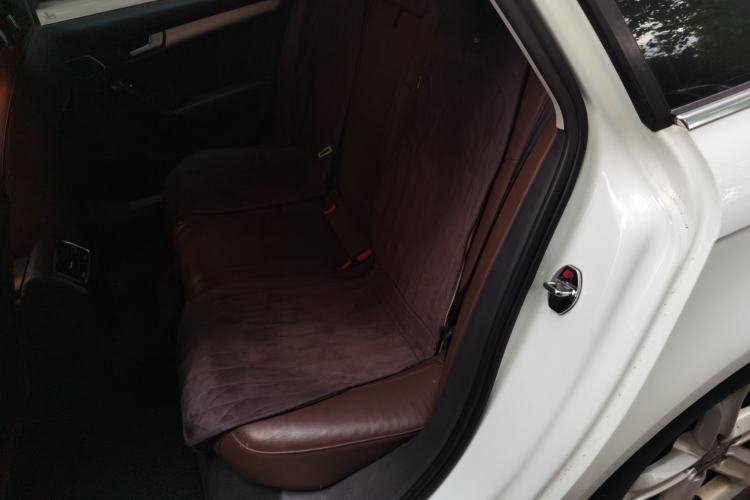 Used Audi A4L 2015 45 TFSI quattro Individual Sport Edition Left Rear Seat