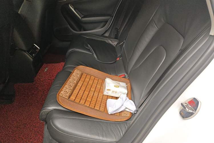 Used Audi A4L 2015 35 TFSI Automatic Comfort Model Left Rear Seat
