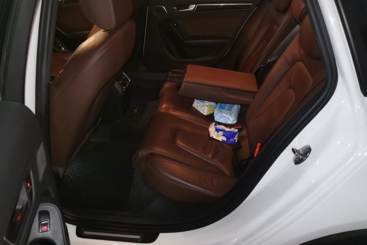Used Audi A4L 2015 35 TFSI Automatic Comfort Model Left Rear Seat