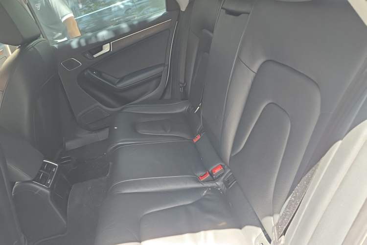 Used Audi A4L 2015 35 TFSI Automatic Technology Model Left Rear Seat