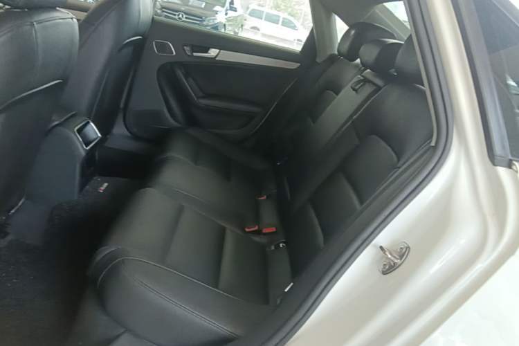 Used Audi A4L 2015 30 TFSI Automatic Comfort Model Left Rear Seat