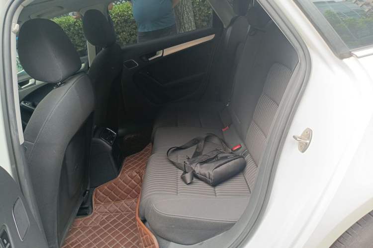 Used Audi A4L 2015 35 TFSI Automatic Standard Model Left Rear Seat