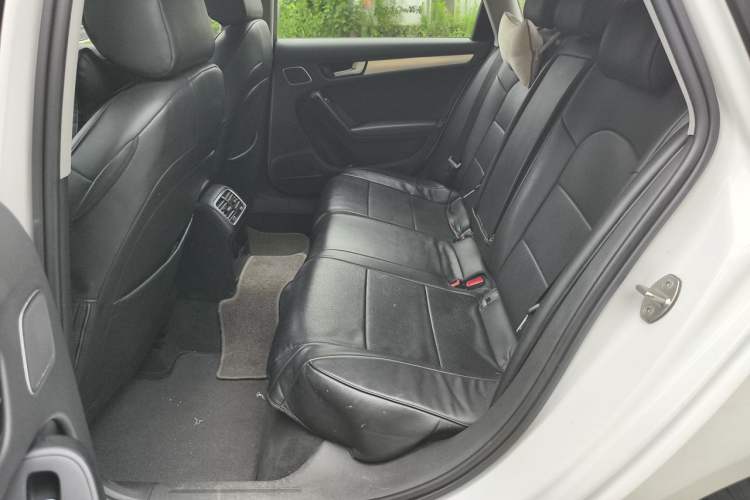 Used Audi A4L 2015 35 TFSI Automatic Standard Model Left Rear Seat