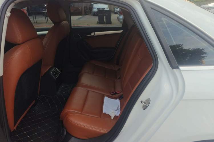 Used Audi A4L 2015 35 TFSI Automatic Standard Model Left Rear Seat