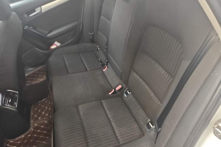 Used Audi A4L 2015 35 TFSI Automatic Standard Model Left Rear Seat