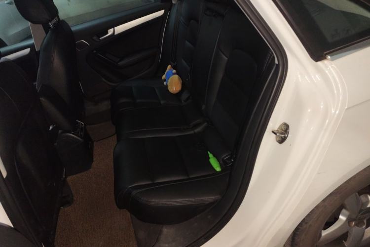 Used Audi A4L 2015 35 TFSI Automatic Standard Model Left Rear Seat