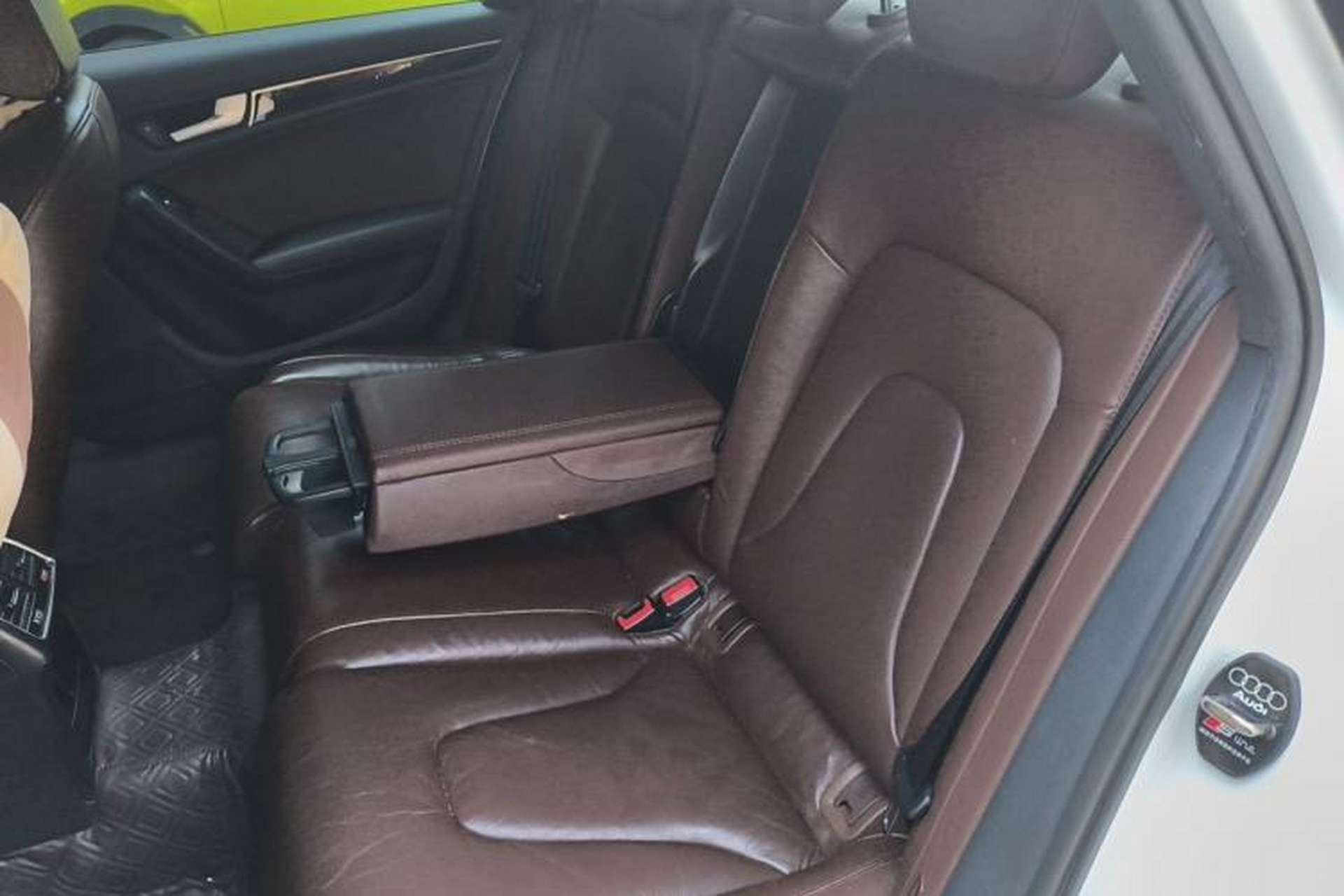 Used Audi A4L 2015 35 TFSI Automatic Comfort Model Left Rear Seat