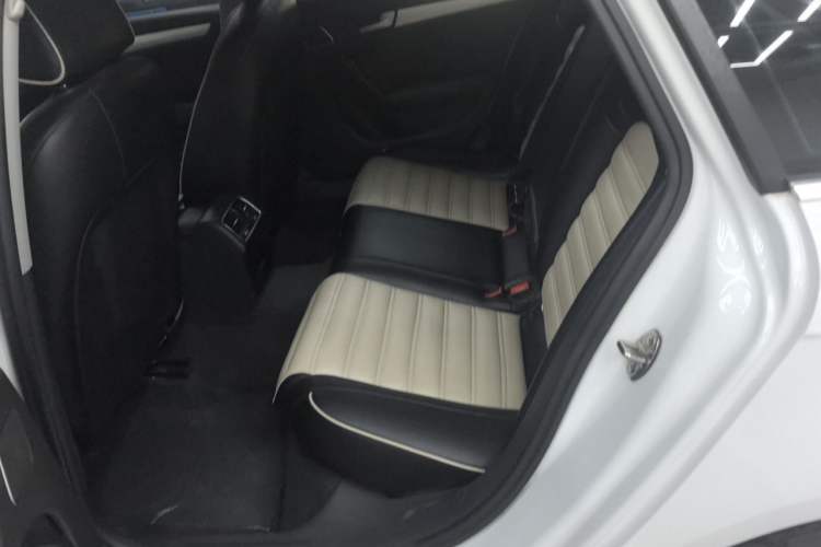 Used Audi A4L 2015 35 TFSI Automatic Standard Model Left Rear Seat