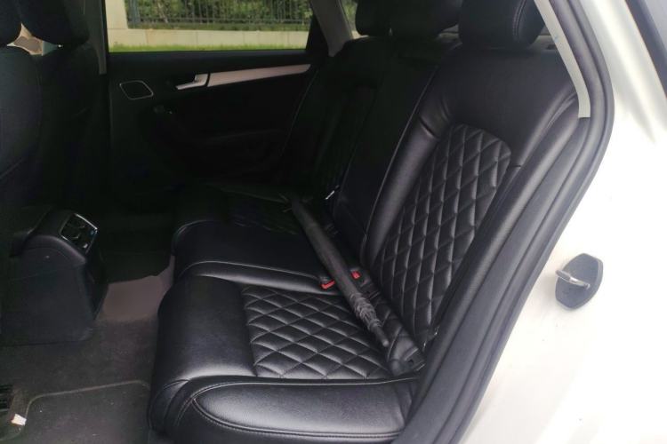 Used Audi A4L 2015 35 TFSI Automatic Standard Model Left Rear Seat