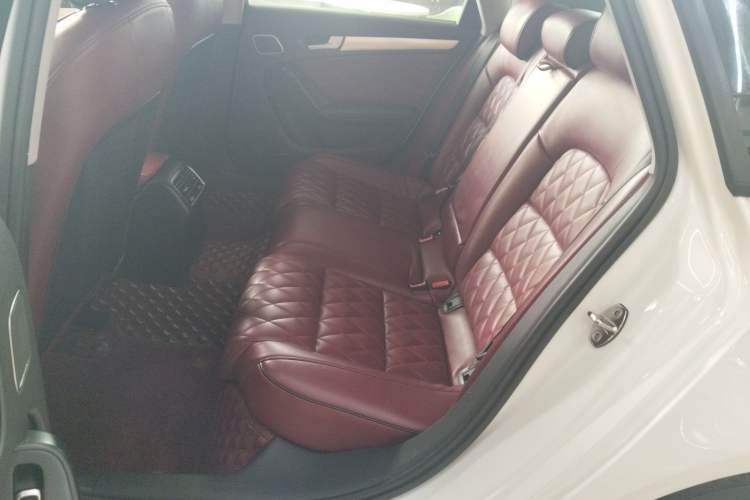Used Audi A4L 2015 35 TFSI Automatic Standard Model Left Rear Seat