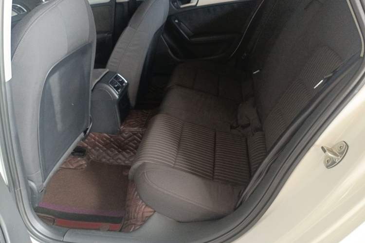 Used Audi A4L 2015 45 TFSI quattro Individual Sport Edition Left Rear Seat