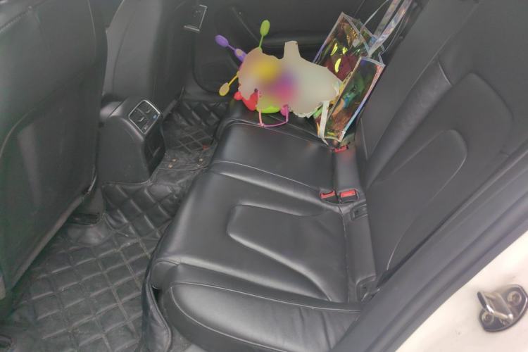 Used Audi A4L 2015 35 TFSI Automatic Standard Model Left Rear Seat