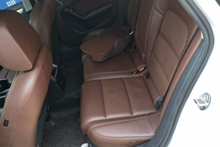 Used Audi A4L 2015 30 TFSI Automatic Comfort Model Left Rear Seat