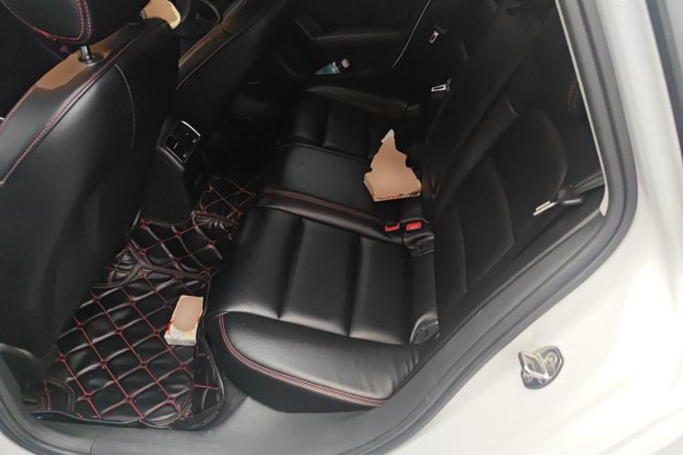 Used Audi A4L 2015 45 TFSI quattro Individual Sport Edition Left Rear Seat
