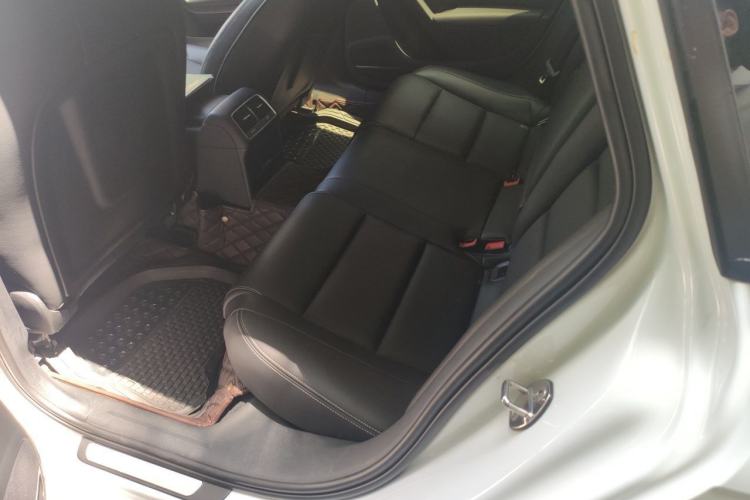 Used Audi A4L 2015 35 TFSI Automatic Standard Model Left Rear Seat