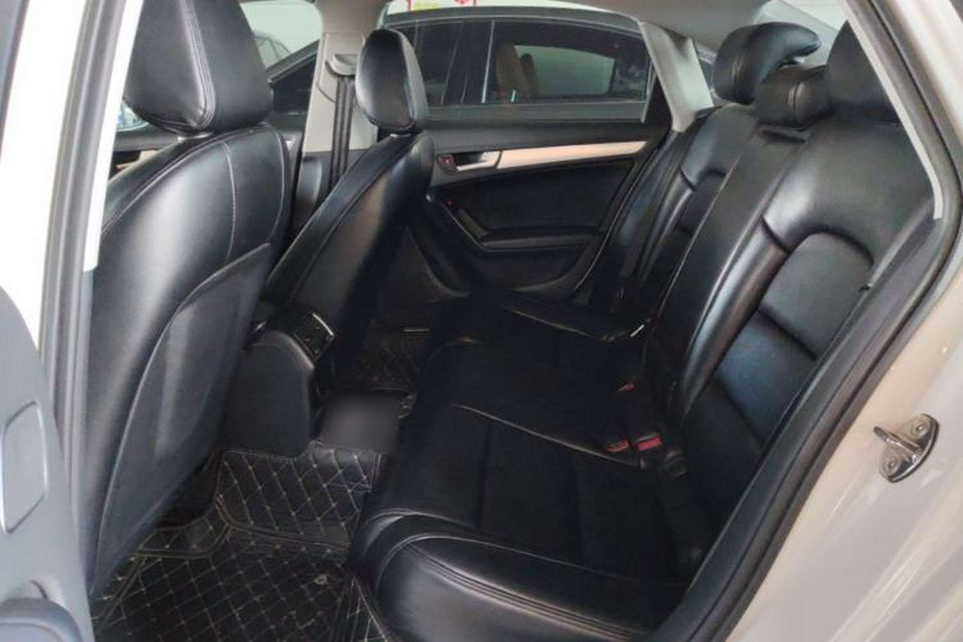 Used Audi A4L 2015 35 TFSI Automatic Standard Model Left Rear Seat