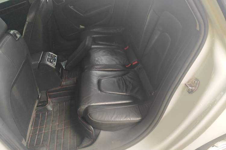Used Audi A4L 2015 35 TFSI Automatic Comfort Model Left Rear Seat