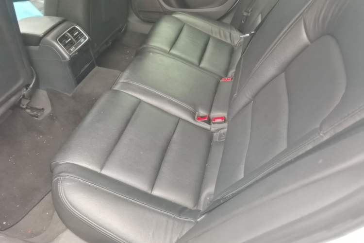 Used Audi A4L 2015 35 TFSI Automatic Standard Model Left Rear Seat
