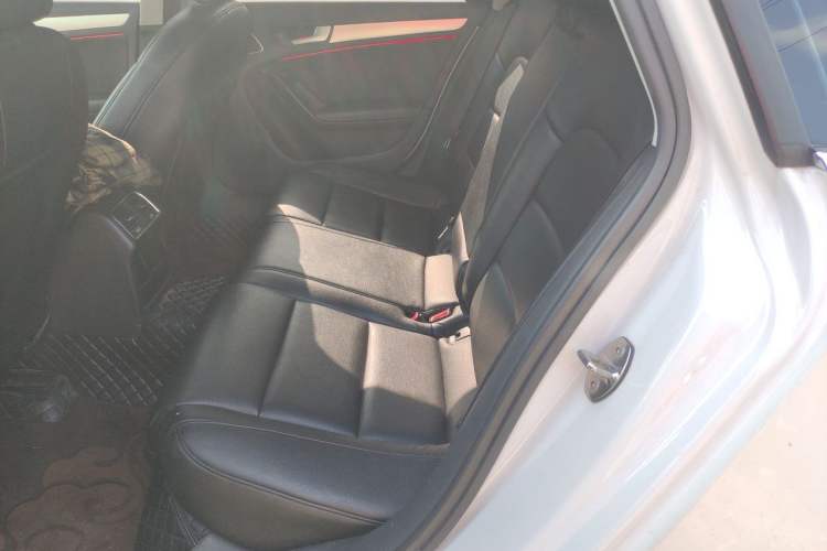 Used Audi A4L 2015 45 TFSI quattro Individual Sport Edition Left Rear Seat