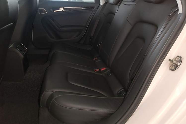 Used Audi A4L 2015 35 TFSI Automatic Comfort Model Left Rear Seat