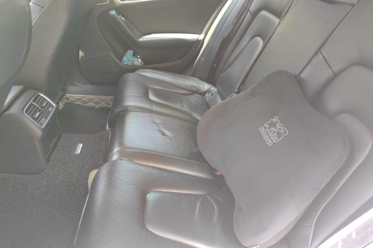 Used Audi A4L 2015 35 TFSI Automatic Comfort Model Left Rear Seat