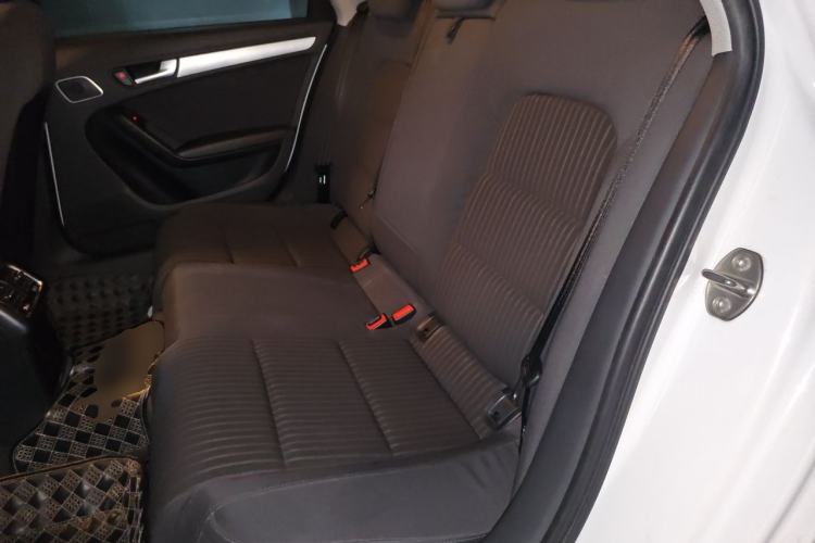 Used Audi A4L 2015 45 TFSI quattro Individual Sport Edition Left Rear Seat