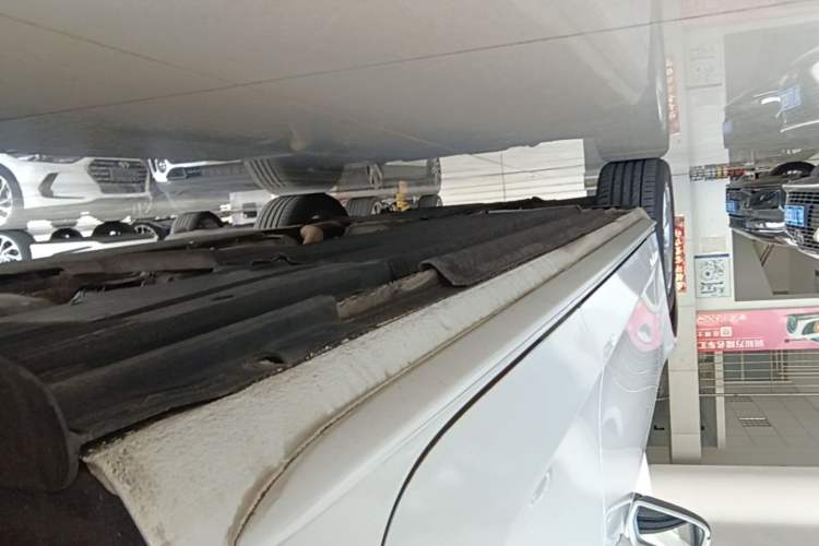 Used Audi A4L 2015 30 TFSI Automatic Comfort Model Left Side Sill