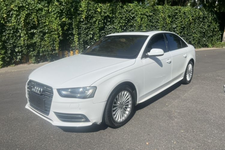 Używany Audi A4L 2015 35 TFSI Automatic Comfort Model Guazi used car, China used car export, Used car for sale, Used  cars, Cheapest cars for sale