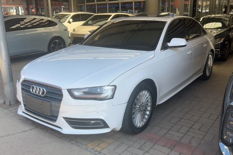 Gebrauchter Audi A4L 2015 35 TFSI Automatic Comfort Model Guazi used car, China used car export, Used car for sale, Used  cars, Cheapest cars for sale