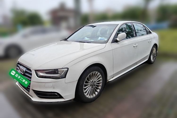 Used Audi A4L 2015 35 TFSI Automatic Comfort Model Guazi used car, China used car export, Used car for sale, Used cars, Cheapest cars for sale