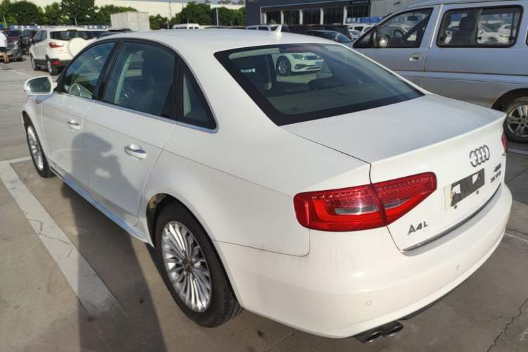 Used Audi A4L 2015 35 TFSI Automatic Technology Model Rear Left 45 Deg