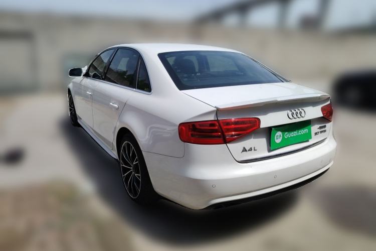 Used Audi A4L 2015 30 TFSI Automatic Comfort Model Rear Left 45 Deg