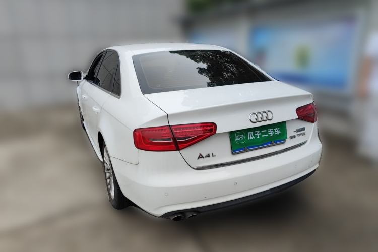 Used Audi A4L 2015 35 TFSI Automatic Comfort Model Rear Left 45 Deg