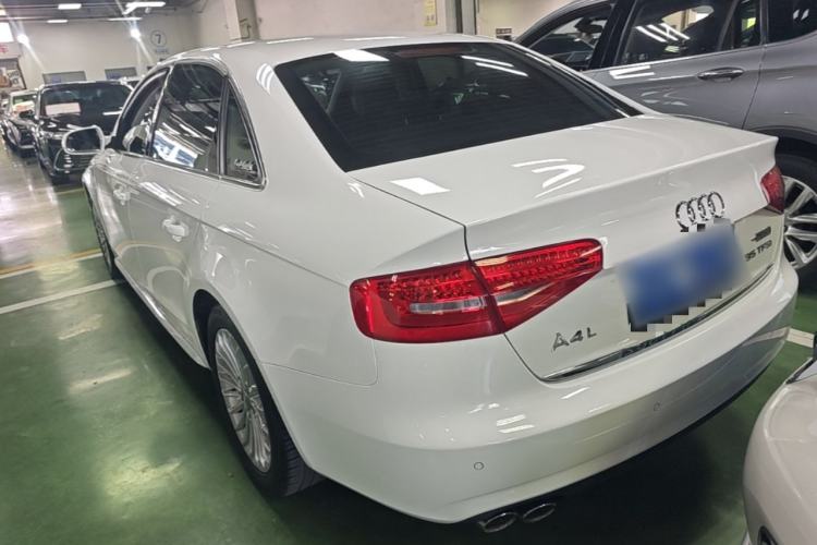 Used Audi A4L 2015 35 TFSI Automatic Comfort Model Rear Left 45 Deg
