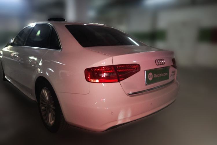 Used Audi A4L 2015 35 TFSI Automatic Comfort Model Rear Left 45 Deg