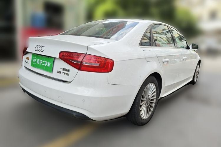 Used Audi A4L 2015 35 TFSI Automatic Comfort Model Rear Right 45 Deg