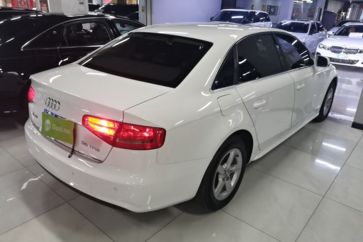 Used Audi A4L 2015 35 TFSI Automatic Standard Model Rear Right 45 Deg