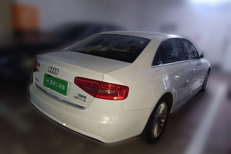 Used Audi A4L 2015 35 TFSI Automatic Comfort Model Rear Right 45 Deg