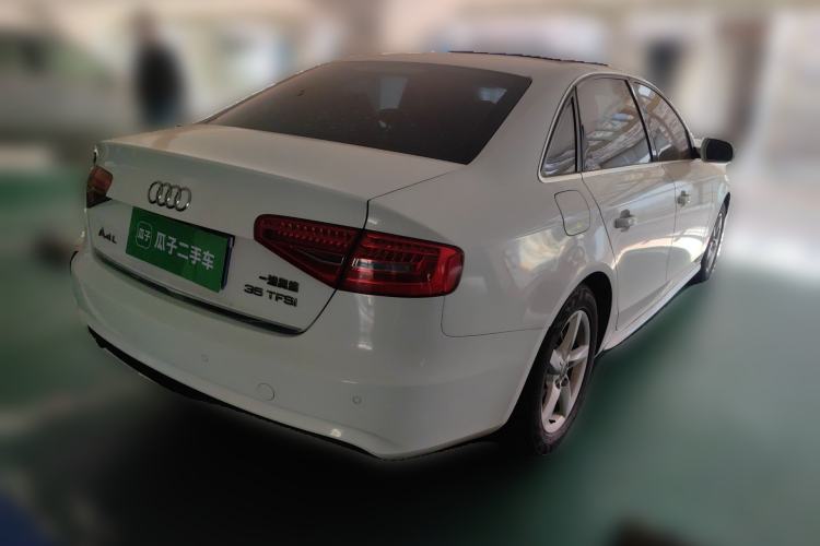 Used Audi A4L 2015 35 TFSI Automatic Standard Model Rear Right 45 Deg
