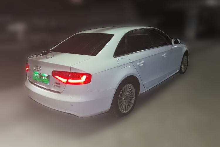 Used Audi A4L 2015 35 TFSI Automatic Comfort Model Rear Right 45 Deg