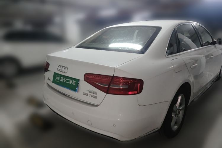 Used Audi A4L 2015 35 TFSI Automatic Standard Model Rear Right 45 Deg