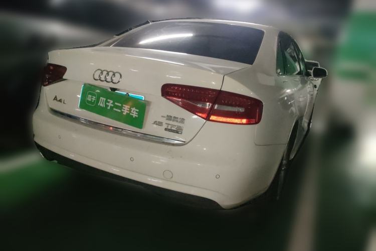 Used Audi A4L 2015 45 TFSI quattro Individual Sport Edition Rear Right 45 Deg
