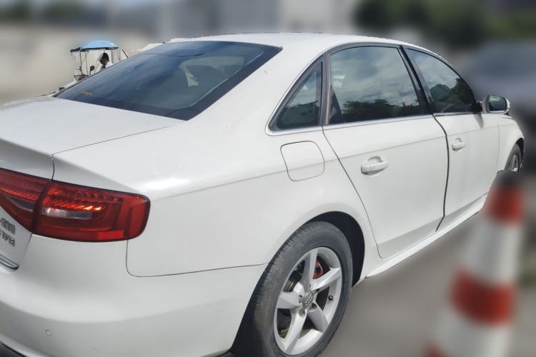 Used Audi A4L 2015 35 TFSI Automatic Standard Model Rear Right 45 Deg