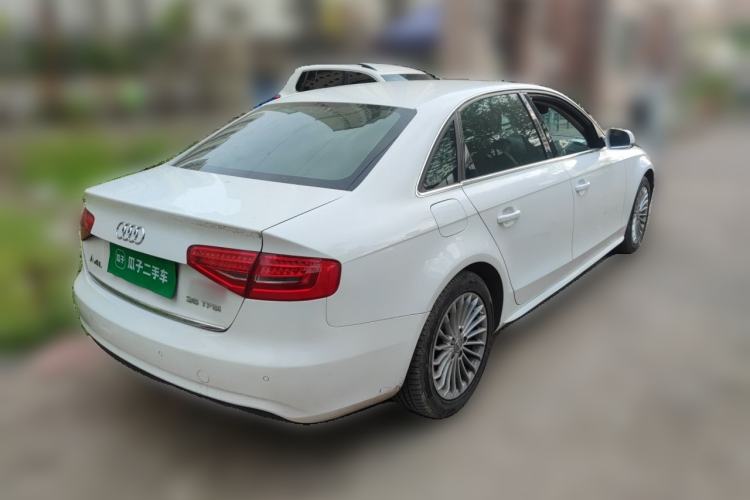 Used Audi A4L 2015 35 TFSI Automatic Comfort Model Rear Right 45 Deg